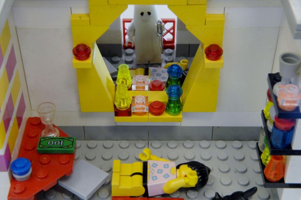 LEGO crime scene